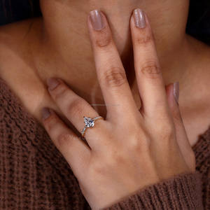 เครื่องประดับงานแต่งสุดคลาสสิกอินเทรนด์ของขวัญสำหรับลูกแพร์ของเธอแหวนเพชรที่ปลูกในห้องปฏิบัติการแหวนหมั้นครบรอบปีที่ดีที่สุดสัญญาแหวนเพชร - Product Image 4