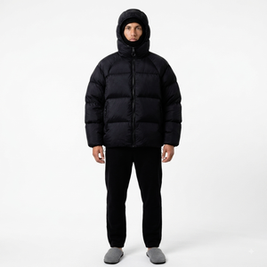 Vestes matelassées pour hommes en gros, prix d'usine, en nylon, pour l'hiver, avec capuche, logo personnalisé, faible MOQ, prêtes à être expédiées - Product Image 1