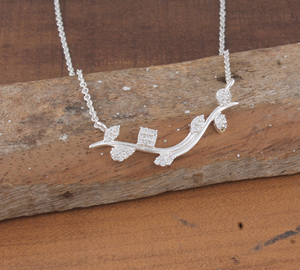 Collier pendentif de luxe en argent plaqué avec zircon CZ, ras-de-cou délicat et étincelant en cristal pour femme, bijoux de mariage et de mariée en gros - Product Image 2