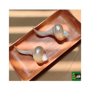 Support à baguettes artisanal en coquillage naturel, vintage, durable, brillant, élégant pour la table, la maison et le restaurant - Product Image 2