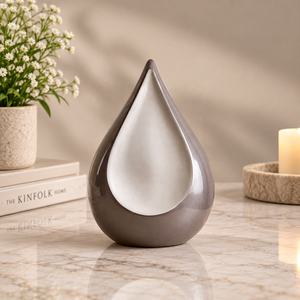 Urne funéraire artistique en métal bleu profond, design sculptural en forme d'anneau, finition brillante, récipient pour cendres commémoratives pour la maison - Product Image 6