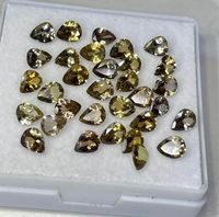 Lot de tanzanite naturelle facettée non chauffée 5x4 mm. Tanzanite en forme de poire, non montée.