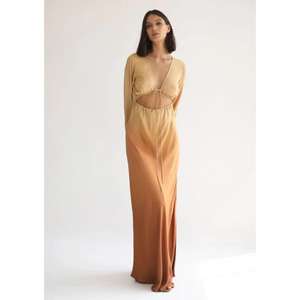 Vestido Largo Maxi para Mujer, Cuello en V Profundo, Color Marrón Degradado, Sin Mangas, 100% Algodón, Estampado Floral, Ecológico, Elegante, para Fiesta o Noche - Product Image 3