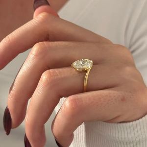 Bague de fiançailles solitaire en or 14 carats avec diamant ovale de 4 carats cultivé en laboratoire, certifiée IGI, bijoux de luxe pour mariage, bijoux de mariée, anniversaire - Product Image 5