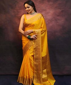 SAREE DE SEDA BANARASI LICHI CON TRABAJO DE JACQUARD EN TENDENCIA, CON BLUSA SIN COSTURAR, PARA USO FESTIVO 84839 AMARILLO - Product Image 1