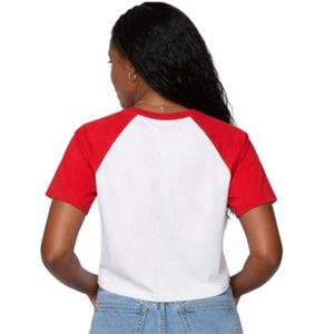 Maglietta Raglan Premium in Ciniglia Delta Sigma Theta 1913 per Donne, Vestibilità Comoda, Alta Qualità, Abbigliamento Casual per Confraternite Greche - Product Image 2
