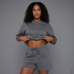 ชุดเสื้อสเวตเชิ้ตและกางเกงขาสั้นขายส่งสำหรับผู้หญิง ชุดกางเกงขาสั้น 2 ชิ้นพร้อมโลโก้สั่งทำ ชุดกีฬาผู้หญิง ชุดวอร์มซิป - Product Image 6