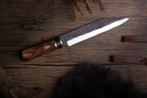 Couteau Viking Seax forgé à la main, couteau de chasse scandinave en acier carbone, lame utilitaire pour la survie en forêt avec manche en bois - Product Image 5