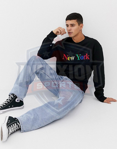 Sweat-shirt à col rond noir pour homme avec imprimé New York coloré, coupe classique, en coton tricoté, pull décontracté pour l'automne - Product Image 3