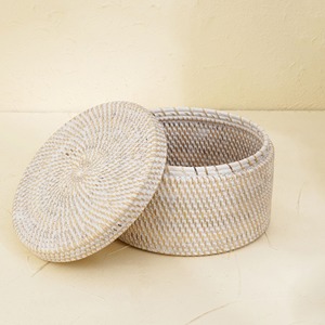 Sustainable home <b>decor</b> container basket with lid natural rattan box handweave <b>storage</b> <b>boxes</b> - Product Image 3
