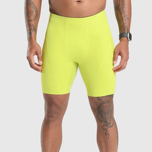 Nouveauté : Shorts de compression mi-longs en toile unie sur mesure, haute qualité, pour hommes, vente en gros à prix abordables, services OEM personnalisés - Product Image 4