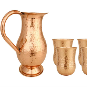 Ensemble de carafes en cuivre de luxe pour l'accueil, avec pichet à boisson en verre, fournisseur en gros pour l'exportation en Inde - Product Image 1