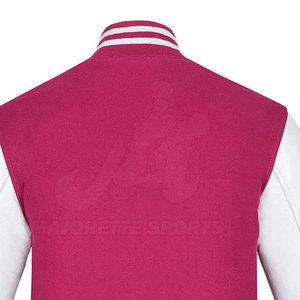 Chaqueta Letterman al por Mayor para Hombre con Material Suave, Cómoda de Usar y con un Estilo Urbano Moderno - Product Image 6
