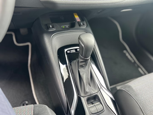 Toyota Corolla TS 18L Hybride Teamplayer Navi SHZ ACC Automatique Édition Confort - Product Image 3