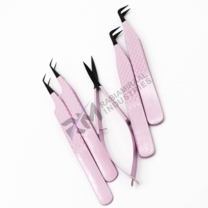 RMI กรรไกรตัดขนตาและที่คีบขนตา/สีดำสีพลาสม่าและผงสีชมพูเคลือบสี/เพชรจับและแหนบปลายไฟเบอร์ - Product Image 1