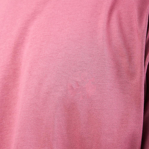 เสื้อยืดคอกลมแขนสั้นผู้ชายสีชมพู ทรงปกติ ผ้าคอตตอนเจอร์ซีย์ สีพื้น สไตล์ลำลอง มีจำหน่ายแล้วในราคาที่เหมาะสม - Product Image 4