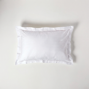 Funda de Almohada Rectangular de Algodón a Rayas Blancas, Lavable - Product Image 1