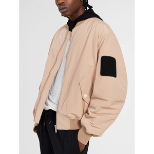 Blouson bomber beige pour homme avec patch noir sur la manche, fermeture éclair, style décontracté, vêtement d'automne - Product Image 5