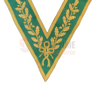 Collettes d'uniforme de style traditionnel offrant un design élégant et des collettes d'uniforme durables pour les tenues cérémonielles - Product Image 2