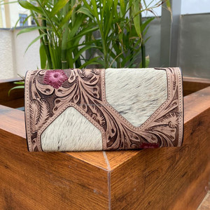 Pochette en cuir de fourrure de vachette usinée à la main sculpture portefeuille Vintage Designer couleur marron cuir cartes de crédit portefeuille en espèces cadeaux - Product Image 3