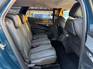 SUV <span class=keywords><strong>5008</strong></span> 2021 d'occasion en excellent état, 1.2 PURETECH <span class=keywords><strong>ALLURE</strong></span> PREMIUM - Product Image 2