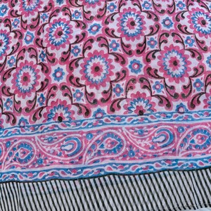 Écharpes en coton pour femmes, imprimées à motifs floraux, longues et carrées, couleur indigo naturelle, paréo de plage, antibactérien, durable - Product Image 3