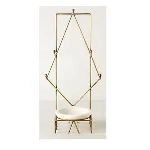 Expositor de Joyería Metálico con Acabado Atractivo, Soporte para Collares y Pendientes - Product Image 5