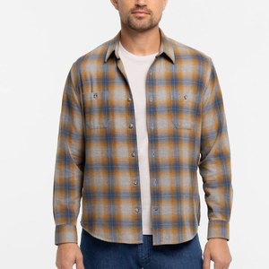 Chemise en flanelle classique pour homme, en mélange de coton doux, à carreaux, boutonnée, coupe classique, avec deux poches poitrine, fournisseur de choix. - Product Image 1
