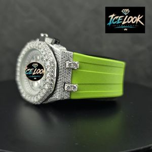 Montre à quartz de luxe verte en acier inoxydable, cadran pavé, chiffres romains, bracelet en caoutchouc, chronographe, bijoux de mode - Product Image 2