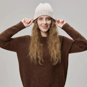 Bonnet en tricot côtelé crème pour femme, avec logo personnalisé, chaud pour l'hiver, bonnet extensible unisexe en gros - Product Image 5