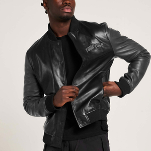 Blouson Bomber en Cuir PU pour Homme, Bicolore Violet et Noir, Logo Thermocollé sur le Devant, Style Décontracté pour l'Automne - Product Image 2