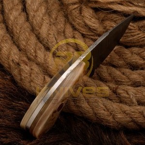 Custom DIY Handmade Damascus Steel Skinning Hunting <b>Knife</b> with Ram Horn Handle | Full Tang Outdoor Camping <b>Knife</b> OEM - Product Image 4