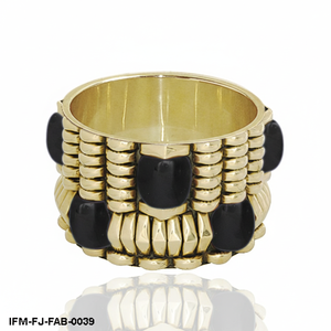 Brazalete Dorado Grueso Estilo Vintage con Incrustaciones de Resina Negra, Brazalete Bohemio Acanalado para Mujer - Product Image 5