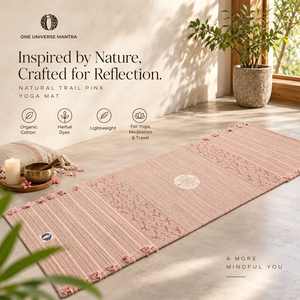 Esterilla de yoga ONE UNIVERSE MANTRA Natural Trail Pink, de algodón orgánico con tintes herbales, ligera y plegable. - Product Image 1