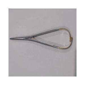 Portaagujas MATHIEU TC 23CM, Instrumentos Dentales de Alta Calidad, Mango Dorado, Insertos de Carburo de Tungsteno, Certificado CE Clase II - Product Image 1