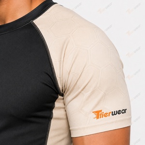 Camiseta de Compresión para Hombre, BJJ Rash Guard, 220 GSM, Poliéster y Spandex, Secado Rápido, Transpirable, para Entrenamiento de Grappling, MMA, Jiu Jitsu, Personalizable - Product Image 5