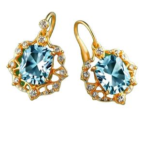 Bijoux exclusifs en topaze bleue Boucles d'oreilles en forme de coussin en argent sterling 925 plaqué or - Product Image 1