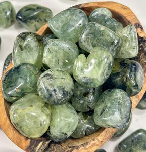 Piedras de Prehnita Verde al por Mayor, Pulimentadas Naturalmente, Ecológicas, de 2-3cm, para Sanación, Decoración, Exhibición, Colección y Regalo - Product Image 6