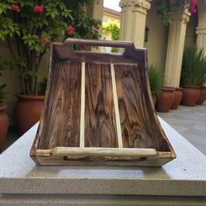 Plateau de service en bois fait main avec poignées, décoration bohème pour la maison, plateau ottoman en bois de noyer - Product Image 1