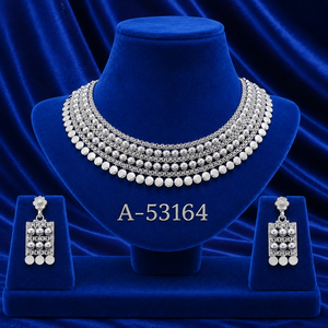 A-53163 Juego de Collar y Aretes Chapados en Oro para Mujer, Joyería Elegante, Cadena de Perlas Clásica, Accesorios para Boda - Product Image 2