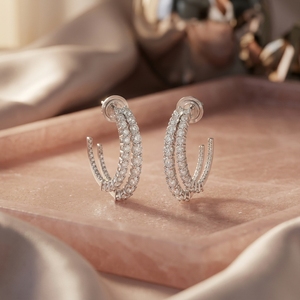 Pendientes de Aro de Oro Blanco de Doble Fila con Diamantes Cultivados en Laboratorio de 10k/14k/18k, Estilo Eternidad Completa, Piedras Pavé, Diseño Curvo de Media Luna, Para Fiesta - Product Image 2