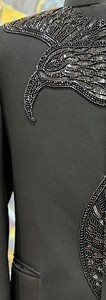 ลวดลายปีกอินทรีสีดำแบบอสมมาตร ประดับลูกปัดนูนสูง 4 มม. แบบ Bandhgala - Product Image 2