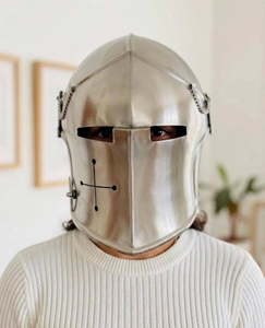 Casco de Caballero de Acero Hecho a Mano, Casco de Cruzado de Cara Completa con Acabado Vintage, Accesorio de Disfraz de Caballero para Reenactaciones, Decoración Medieval - Product Image 3