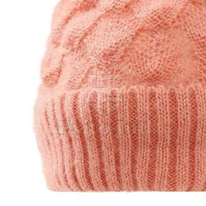 Gorros de Piel con Logotipo Personalizado, Gorros de Invierno de Alta Calidad con Pompón para Mujer - Product Image 6