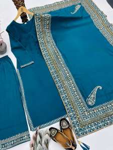 NOUVEAU DESIGNER - SPÉCIAL AID EL-FESTI - ENSEMBLE DE 3 PIÈCES SALWAR KAMEEZ MODERNE AVEC BRODERIE RICHE ET TRAVAIL DE PAILLETTES, TENDANCE POUR SOIRÉES - Product Image 4