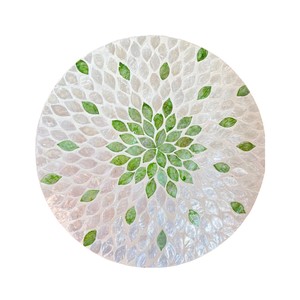 ถาดหมุนฝังเปลือกหอยกาบปะการัง - Product Image 1