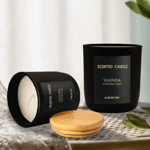Bougie parfumée en verre noir, design minimaliste, cire de soja de luxe, forme originale, écologique, 100% biologique, décoration d'intérieur - Product Image 4