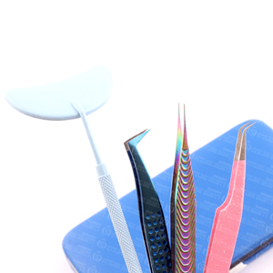 Pinzas de Acero Inoxidable Antiestáticas de Precisión Duraderas de Venta Caliente con Mango de Espejo Personalizable – Esencial de Belleza - Product Image 3