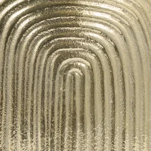 Jarrón de Metal Hecho a Mano con Diseño Floral, Tendencia Mundial 2026, para Decoración de Hogares de Lujo, Venta al por Mayor para Compradores e Importadores, Decoración Nórdica para Estantes - Product Image 6