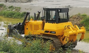 รถดันดินคุณภาพสูง 176 แรงม้า <span class=keywords><strong>17</strong></span> ตัน รุ่น B160C พร้อมปั๊มเครื่องยนต์ มอเตอร์ และสายพานยาง ประสิทธิภาพสูง ขาย - Product Image 5